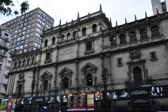 O teatro Cervantes, em Buenos Aires, capital da Argentina